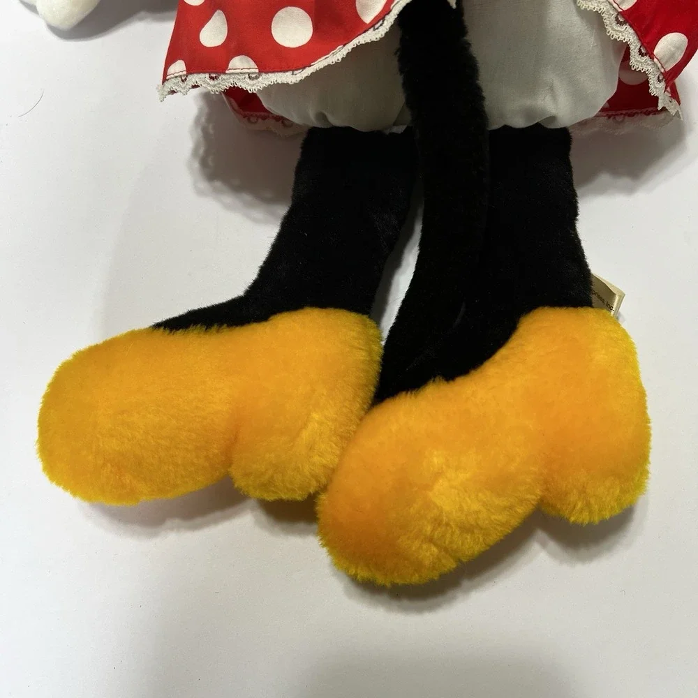 Vintage Walt Disney Sun and Star Minnie Mouse Stuffed‎ Toy Plush 24